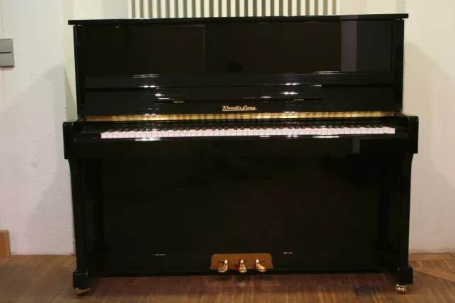 Wendl & Lung Piano - © Vornehm, Großostheim, Germany