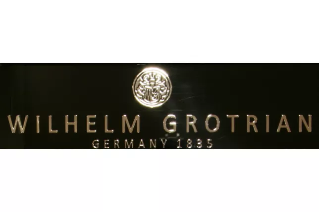 Wilhelm Grotrian Klavier WGS-116 -  © Vornehm, Großostheim