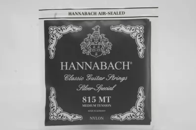 Hannabach 815 MT - Black Medium Tension